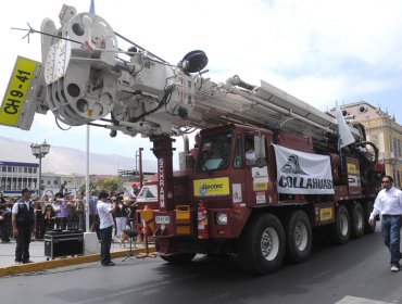 Iquique: Paralizados y marchando se encuentran los trabajadores de la minera Collahuasi