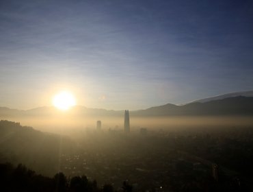 Segunda preemergencia ambiental en Santiago rige hasta las 21 horas