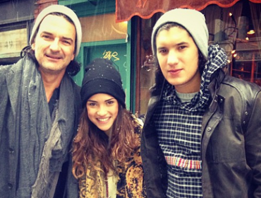 Guapa hija de Ricardo Arjona protagonizará serie inspirada en El Mago de Oz