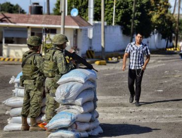 México: Matan a 2 policías y 5 civiles en ataque junto a rancho de un narco