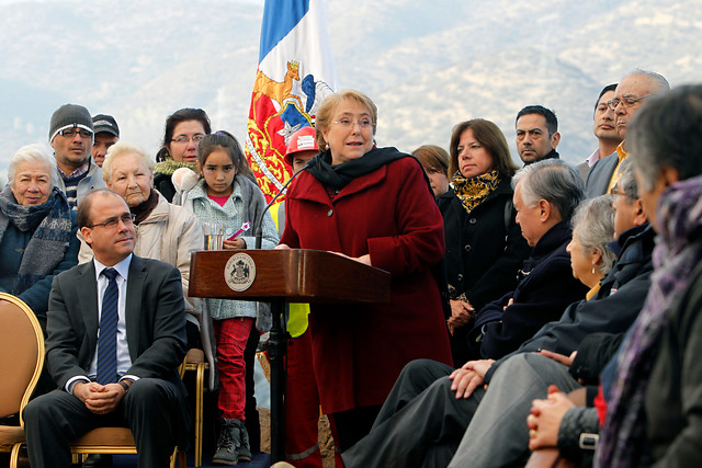 Bachelet advierte que escasez hídrica “ha llegado para quedarse”