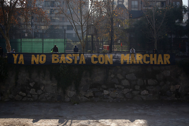 Con ocho estudiantes detenidas termina marcha estudiantil en Puente Alto