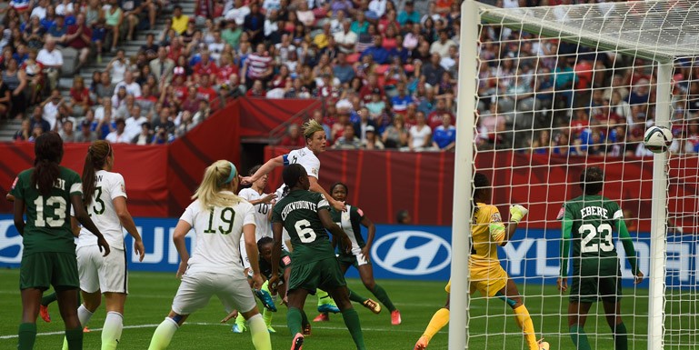 Mundial Femenino: Estados Unidos vence a Nigeria por la cuenta mínima