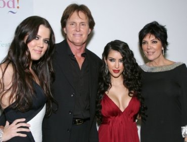Impresionante: Actor filipino se transforma en 3 integrantes del clan Kardashian