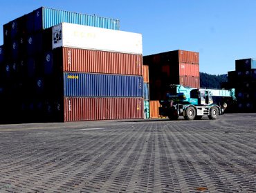 Camioneros bolivianos piden 39 millones de dólares por paros a Chile