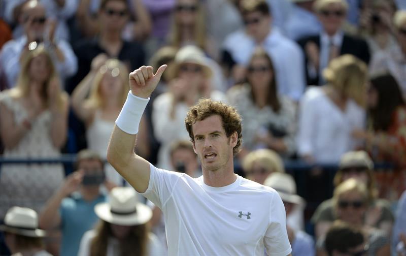 Andy Murray vence a Verdasco y avanza a cuartos en Queen's