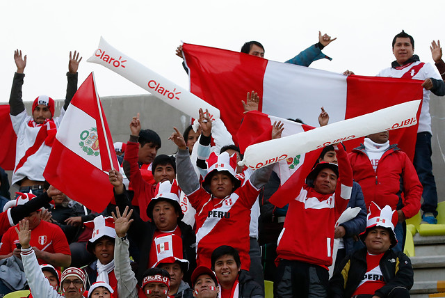 Valparaíso dice adiós al torneo con fiesta vinotinto y rojiblanca en gradas