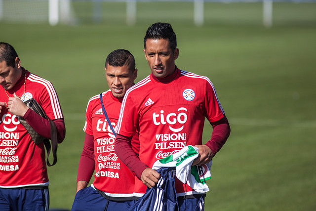 Ex Colo Colo Lucas Barrios anunció que fichará en Palmeiras