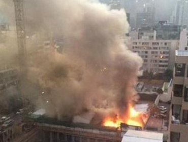 Bomberos controlan incendio en Providencia