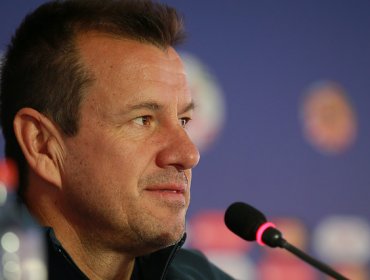 Dunga, en picada contra Enrique Osses: "Es un mal árbitro"