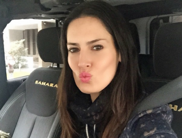 El sensual “buenas noches” de Adriana Barrientos a sus fans