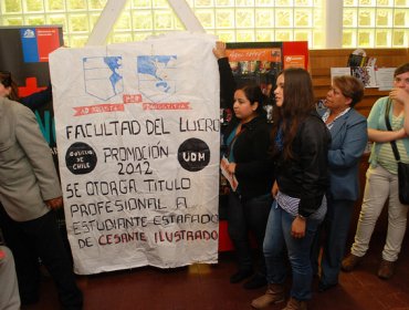 Estudiantes de la Universidad del Mar demandan al Estado