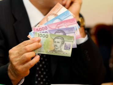 El peso chileno se deprecia un 0,70 % frente al dólar estadounidense