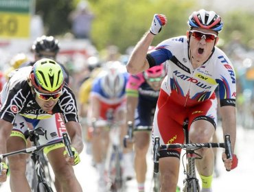 Kristoff gana a Sagan en la séptima etapa y Pinot sigue como líder