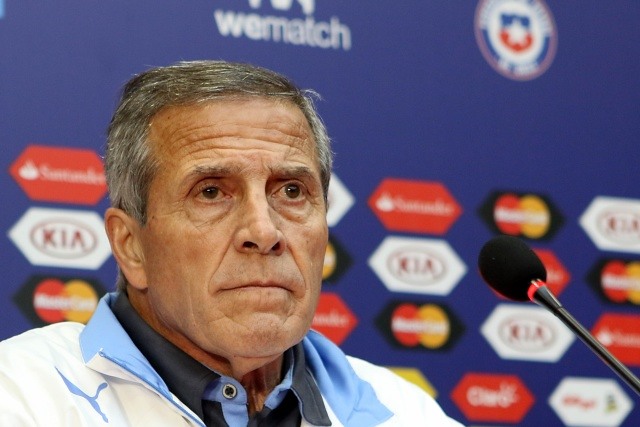 Copa América-Tabárez: "Chile puede aspirar tranquilamente al título"