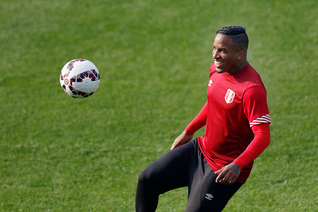 Copa América: Farfán volvió a entrenar en Perú y sería titular ante Colombia