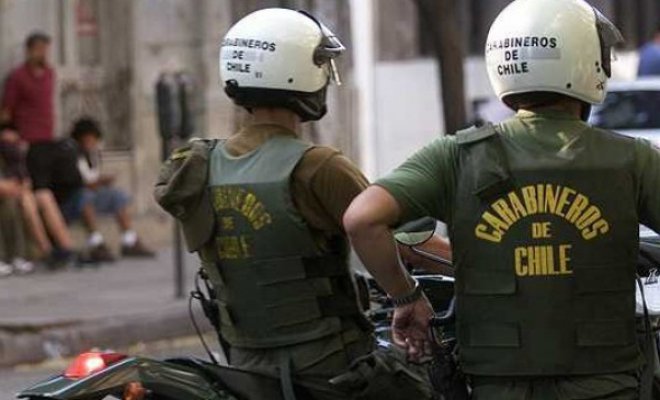 Expulsan a hincha colombiano detenido con arma blanca en el Monumental