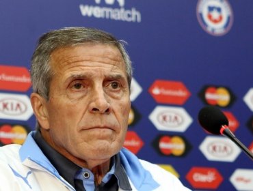 Copa América-Tabárez: "Chile puede aspirar tranquilamente al título"