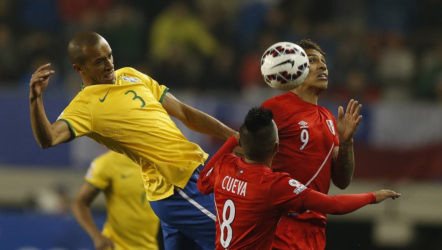 Copa América-Joao Miranda: "Demostraremos que somos la selección brasileña"