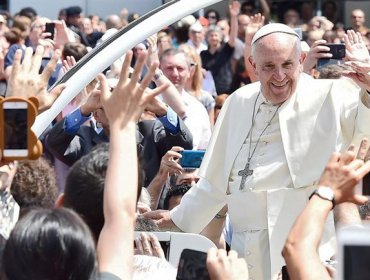 Papa Francisco pide decir "no" a corrupción "tan extendida que parece una actitud"