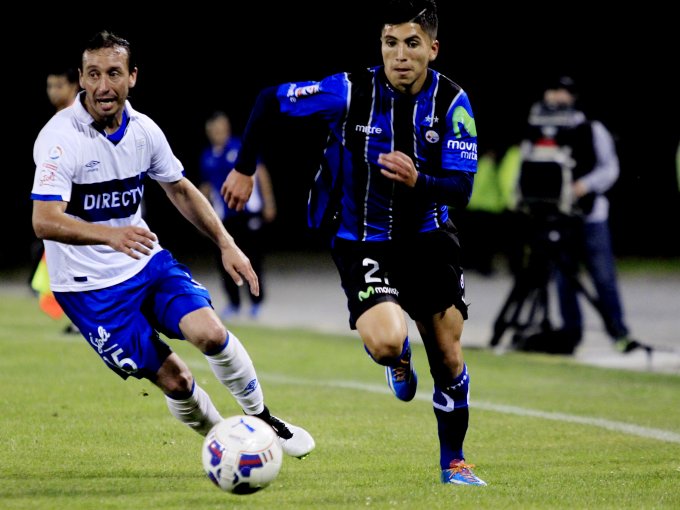 Juan Carlos Espinoza se convirtió en el cuarto refuerzo de Universidad