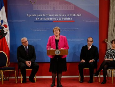 Presidenta Bachelet firmó proyecto de ley de Agenda de Probidad y Transparencia