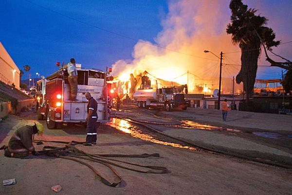 Fallecen 15 ancianos en incendio de un asilo en México