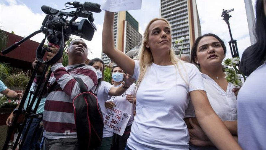 Opositor Leopoldo López concluye huelga de hambre tras convocarse fecha de elecciones