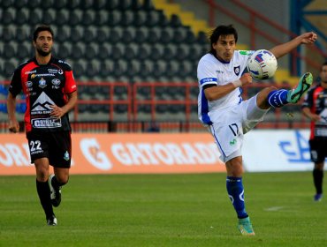 Carlos Espinosa se convirtió en el quinto refuerzo de Universidad Católica