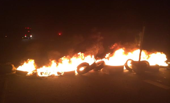 Barricadas bloquearon entrada a aeropuerto de Antofagasta