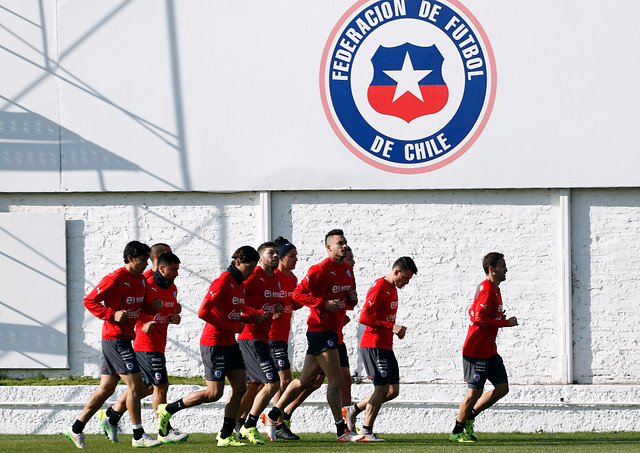 Copa América: Delegaciones de Chile y Uruguay ya están en el Nacional