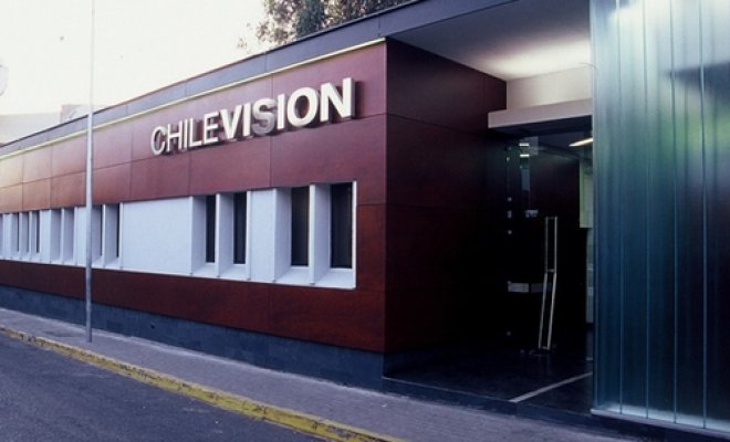 Sigue el terremoto en Chilevisión: Importante figura deja la estación privada