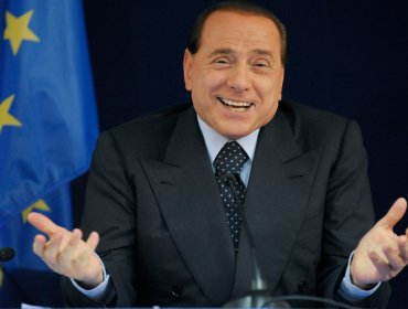 Piden 5 años de prisión para Berlusconi por caso de soborno a un senador