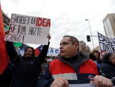 Realizan homenaje a dirigente sindical de Transantiago que se quemó a lo bonzo