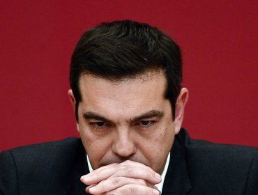 Grecia y sus acreedores paran las negociaciones y las retomarán por la mañana