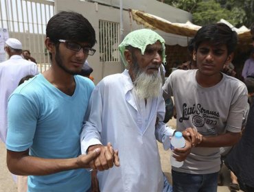 Mueren más de ochocientos personas en Pakistán por la ola de calor