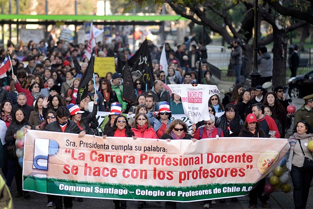 Revisa aquí los cortes y desvíos de tránsito por la marcha estudiantil