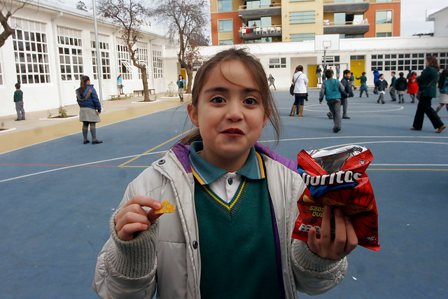 Kermeses y bazares de colegios no serán fiscalizados por Impuestos Internos