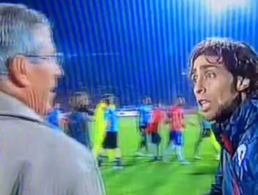 Video: Jorge Valdivia da respetuoso consejo al entrenador de Uruguay