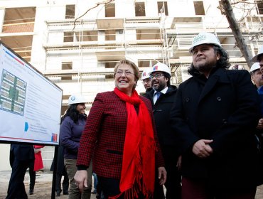 Presidenta visita obras de conjunto habitacional más grande de la capital