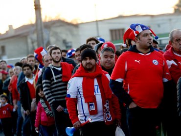 Copa América: Hinchas cantan himno de chile mientras sonaba el boliviano