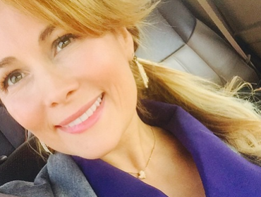 Cathy Barriga publica imagen retro de cuando era promotora