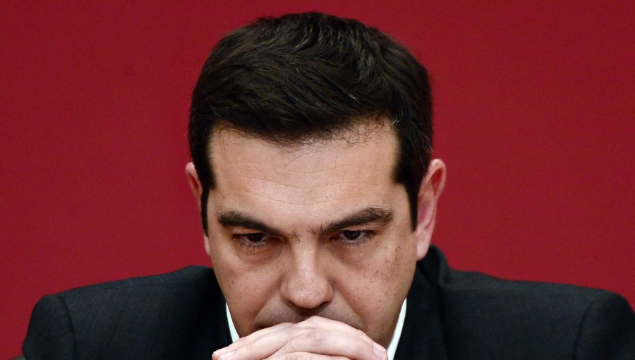 Tsipras convoca un referéndum sobre la oferta de los acreedores