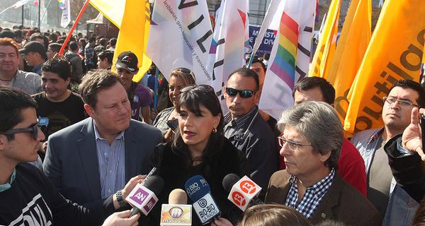 Vocera (S) del gobierno participó en la marcha mundial por el orgullo gay