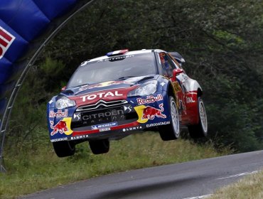 Loeb consigue su primera "pole" en el Mundial de Turismos
