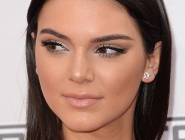 Hermana de Kim Kardashian le gana en récord de Instagram