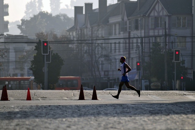 Se mantiene preemergencia ambiental para este martes en Santiago