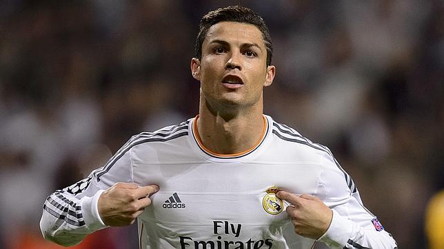 Cristiano Ronaldo vende sus derechos de imagen a magnate de Singapur