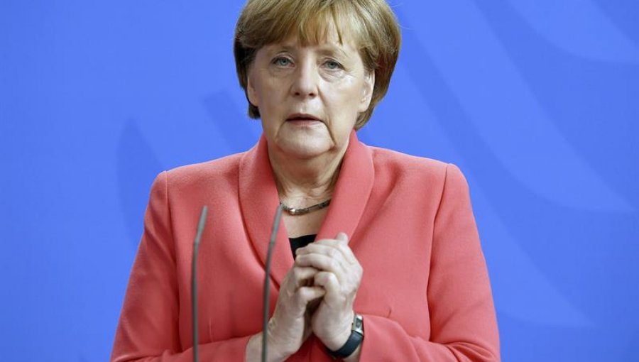Merkel es categórica ante crisis griega: "Fracasa el euro, fracasa Europa"
