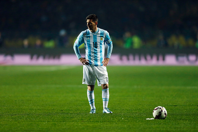 Copa América-Minuto a minuto: Messi encabezó la goleada de Argentina